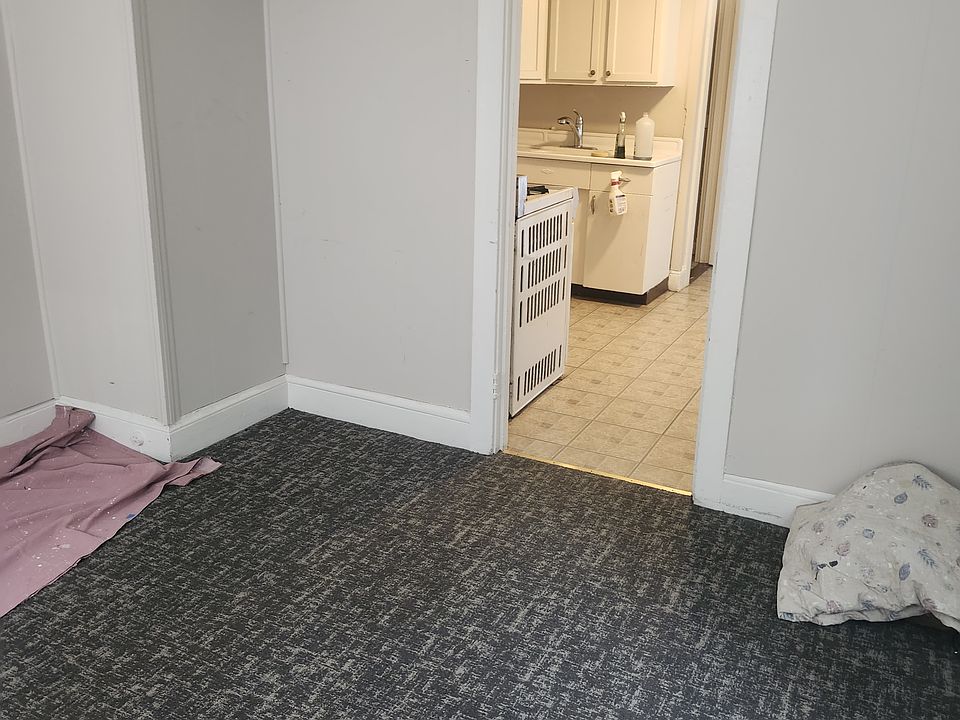 1st image of 9 Depot St #3