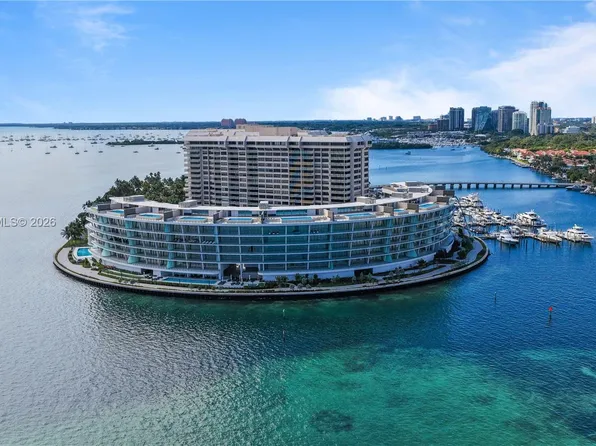 5 Grove Isles Dr #M502, Miami, FL 33133