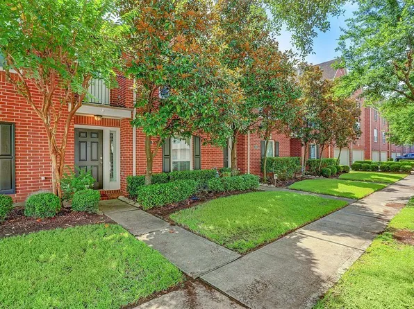 934 E Heights Hollow Ln, Houston, TX 77007