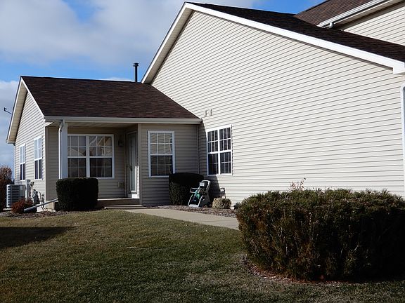 2nd image of 491 Prairie Knoll Dr #491