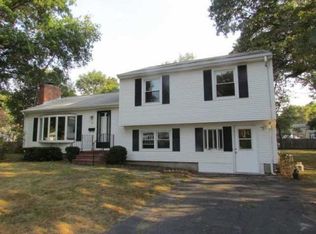 24 Parkside Way, North Kingstown, RI 02852