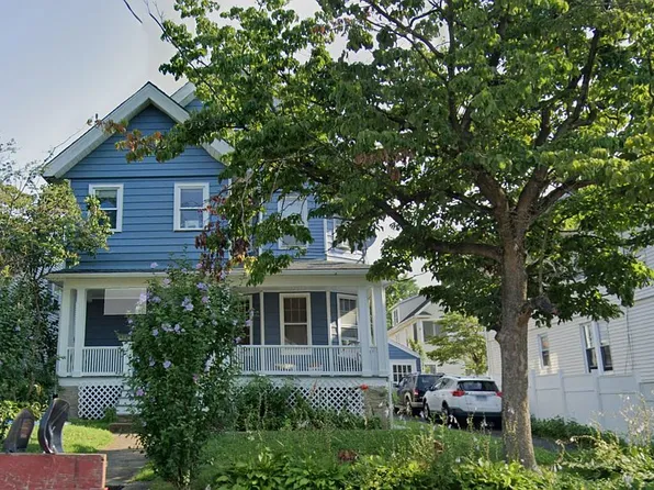 101 Crystal St, Stamford, CT 06902