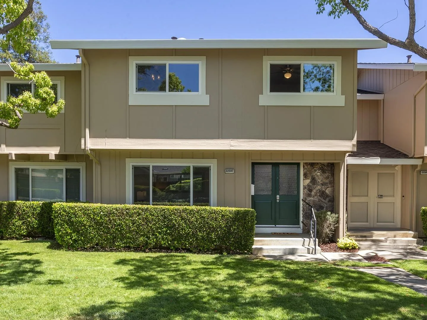 22597 Royal Oak Way photo 1