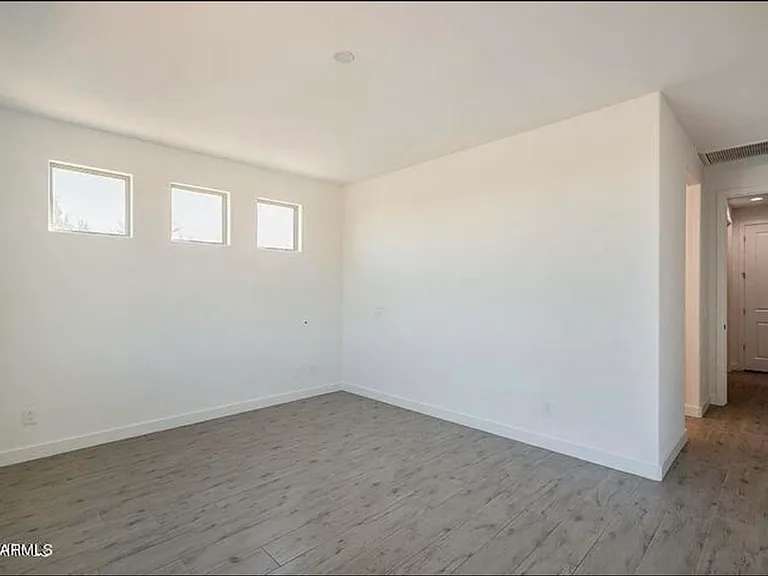 16348 W Quail Run Rd — Photo 8