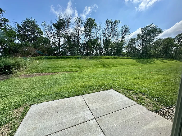 217 E Countryside Ave — Photo 11