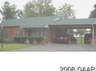 423 Hermitage Rd, Staunton, VA 24401