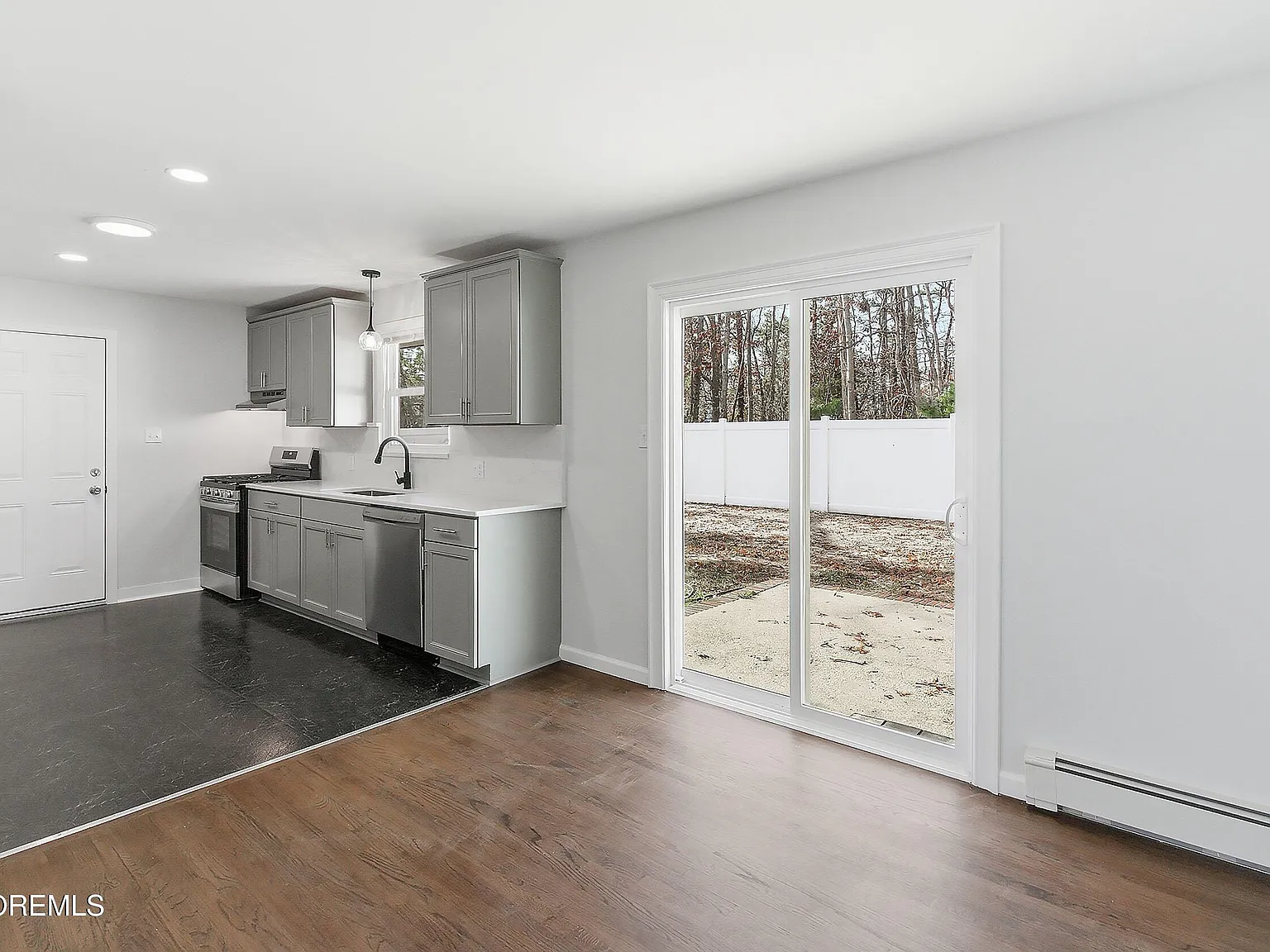 2 bed, 1188 sqft, $2,800 — Photo 1