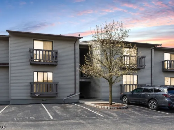 1505 Spruce Hills Dr, Glen Gardner Boro, NJ 08826