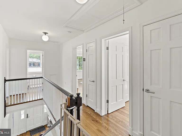 3901 Woodbine St — Photo 23