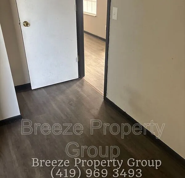 2983 Megan Cir — Photo 7