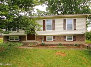 144 Colt Ln, Shepherdsville, KY 40165
