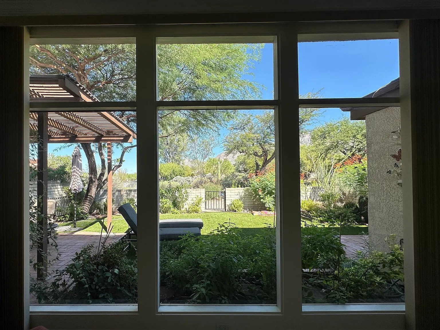 3 bed, 2190 sqft, $2,590 — Photo 2