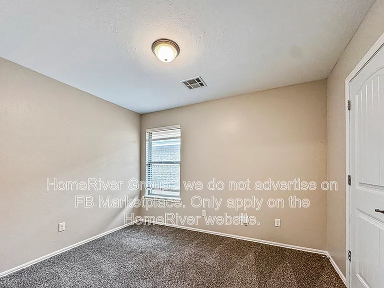 1729 Everglade Ct — Photo 16