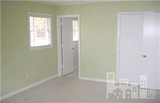 4th image of 153 E Brandywine Circle