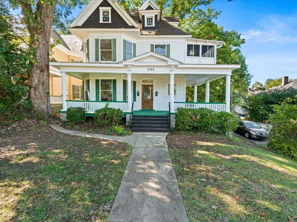 1111 1st St SW, Roanoke, VA 24016