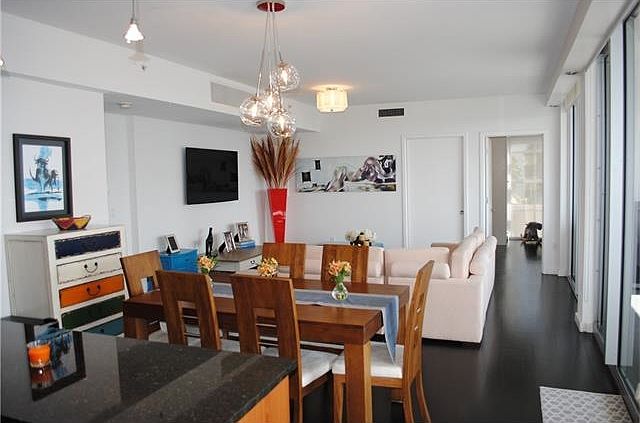 Main - living Dining Area