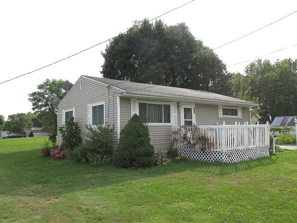 2nd image of 503 E Elm St