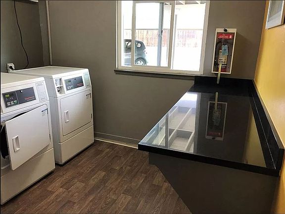 4th image of 300 Dunster Dr APT 8
