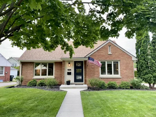 10700 West Michigan STREET, Wauwatosa, WI 53226