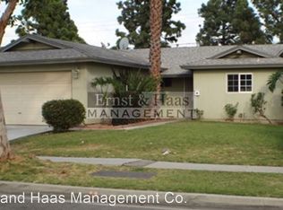 20402 Roseton Ave, Lakewood, CA 90715