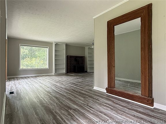 4th image of 1057 Andrews Rd