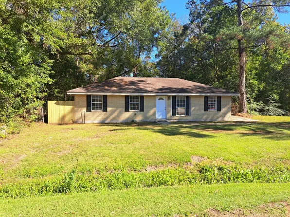 210 Dogwood St, Slidell, LA 70460