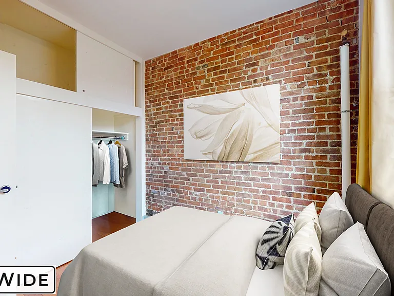 14 W 103rd St #5E — Photo 2