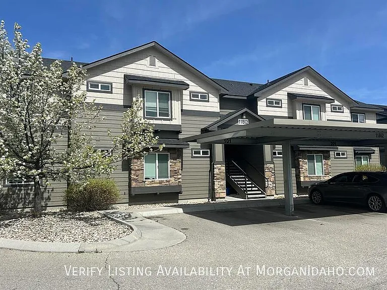 11862 W Fairview Ave #201 — Photo 1