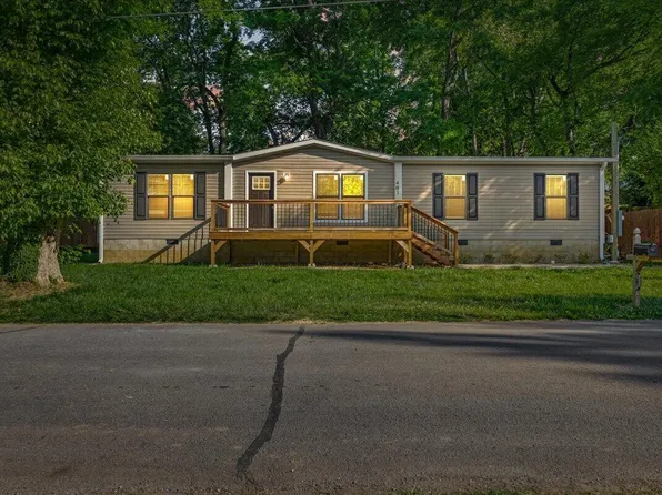 403 W Bank St, Athens, TN 37303