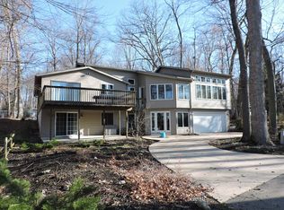 32476 Center St, Dowagiac, MI 49047