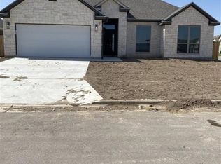1402 Touchstone Dr, Temple, TX 76502
