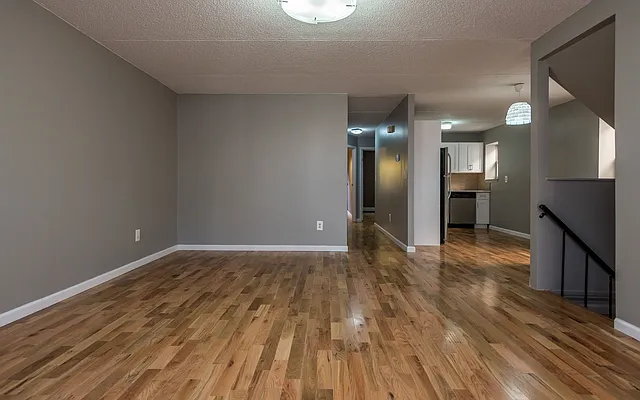 Rented by Nooklyn NYC LLC | media 22