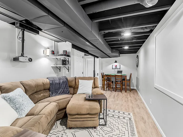 51897 Huntley Ave — Photo 21