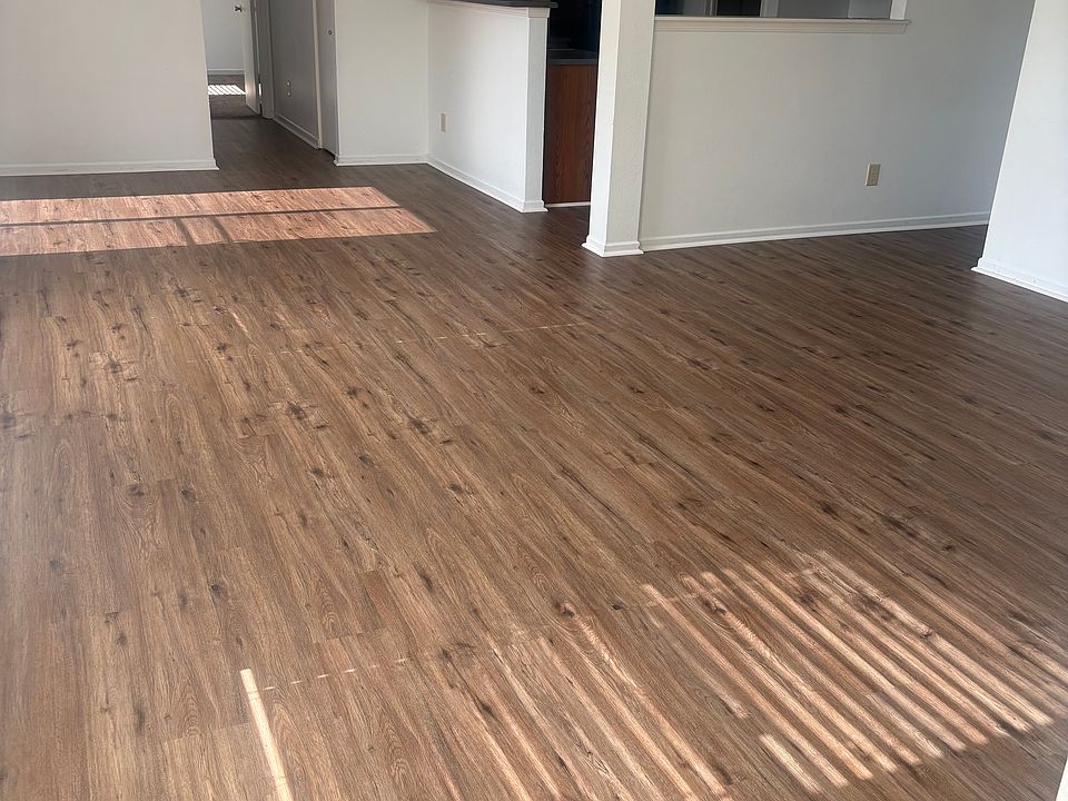 1st image of 2702 Brewster Ln