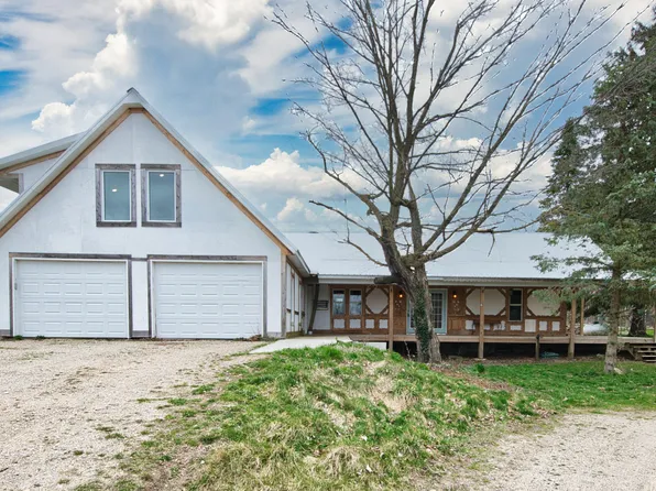 6900 W 80th St, Fremont, MI 49412