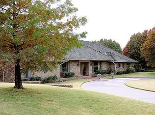 1502 Oakhill Cir, Enid, OK 73703