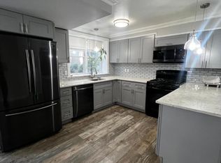 196 Crescent Pl, Yonkers, NY 10704