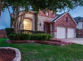 2447 Harbour Dr, Grand Prairie, TX 75054