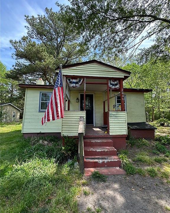 1st image of 2440 Cedar Rd APT B