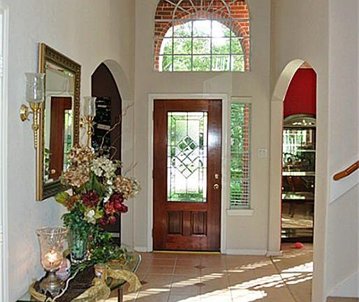 2nd image of 42 Murmuring Creek Pl