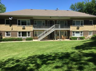 8239 Archer Ave APT 3, Willow Springs, IL 60480