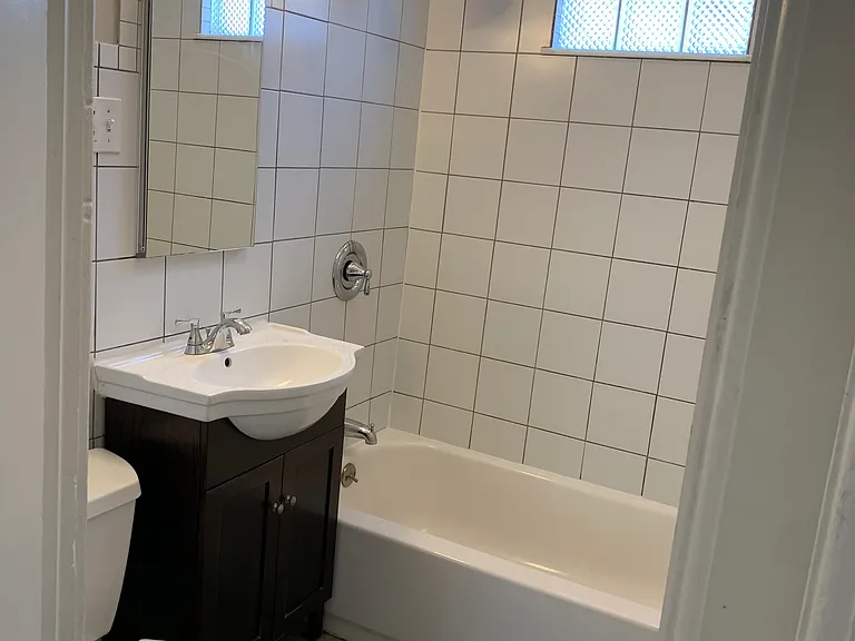 3102 N Pierce St — Photo 8