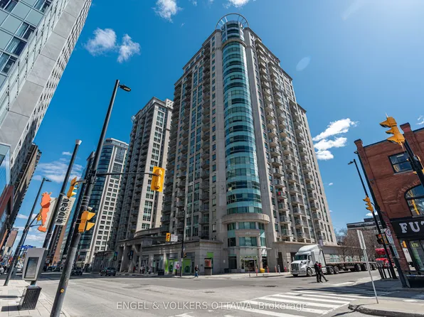 200 Rideau St, Ottawa, ON