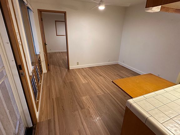 5th image of 256 Hololani St