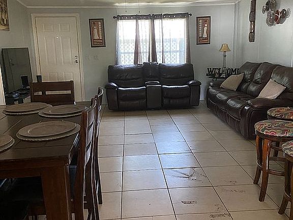 3rd image of 1207 Birch Creek Dr