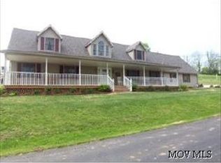 1993 Meldahl Rd, Washington, WV 26181