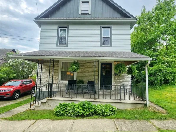 19 Academy St, Salamanca, NY 14779