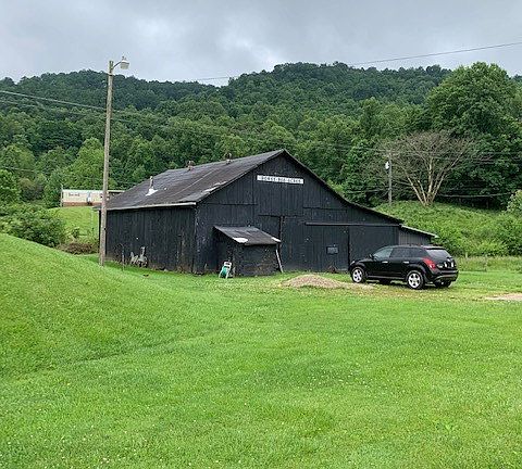 4th image of 2714 E State Highway 8