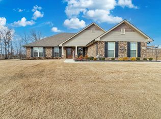 198 Lake View Dr, Athens, AL 35613