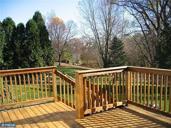 4th image of 22 Quail Hollow Dr